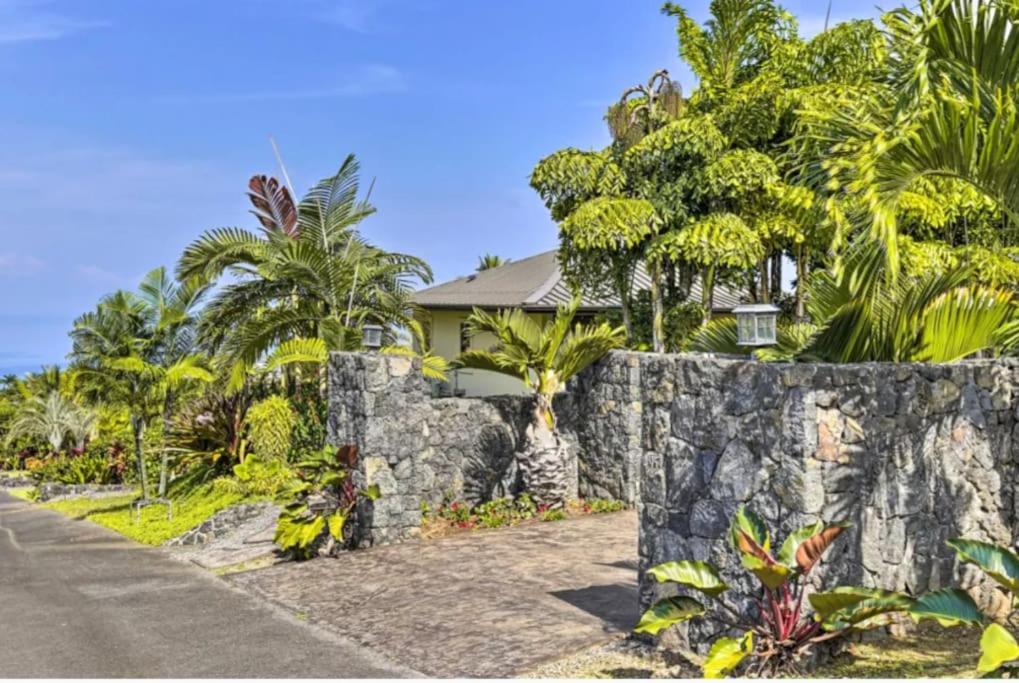 Sweeping Ocean Views Ideal Location Gated Villa Kailua-Kona Ngoại thất bức ảnh